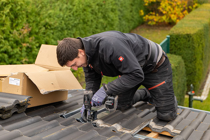 Montage (©Foto: pec)